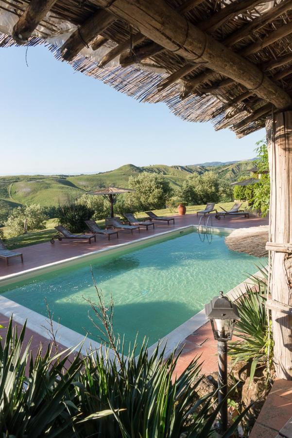 Agriturismo Fattoria Lischeto Volterra Luaran gambar